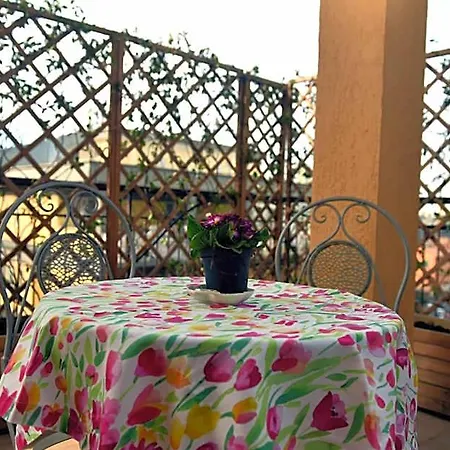 ベッド・アンド・ブレックファスト In Terrazza Da Giusy 4*